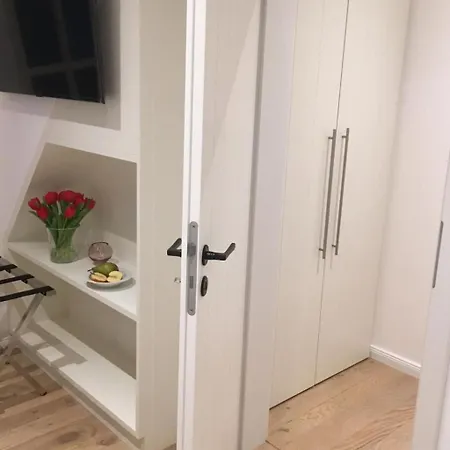 Semesterbostad Duenenhuuske Inselfreid Mit Sauna Auf By Interhome Spiekeroog