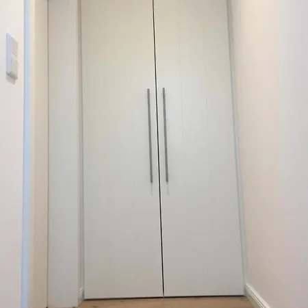 Duenenhuuske Inselfreid Mit Sauna Auf By Interhome Semesterbostad Spiekeroog