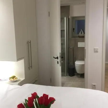 Duenenhuuske Inselfreid Mit Sauna Auf By Interhome Semesterbostad *