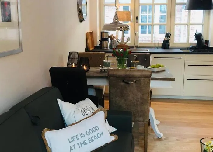 Сasa de vacaciones Duenenhuuske Inselfreid Mit Sauna Auf By Interhome