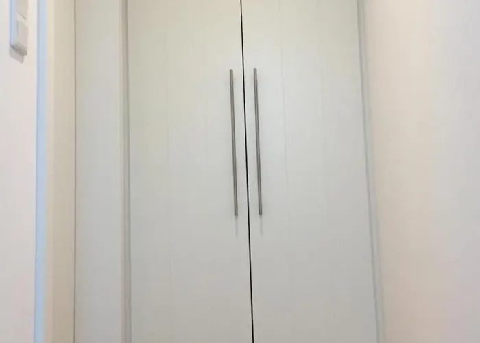 Duenenhuuske Inselfreid Mit Sauna Auf By Interhome Сasa de vacaciones Spiekeroog